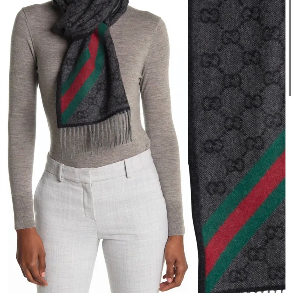 Gucci scarf authentic with tags brand new !